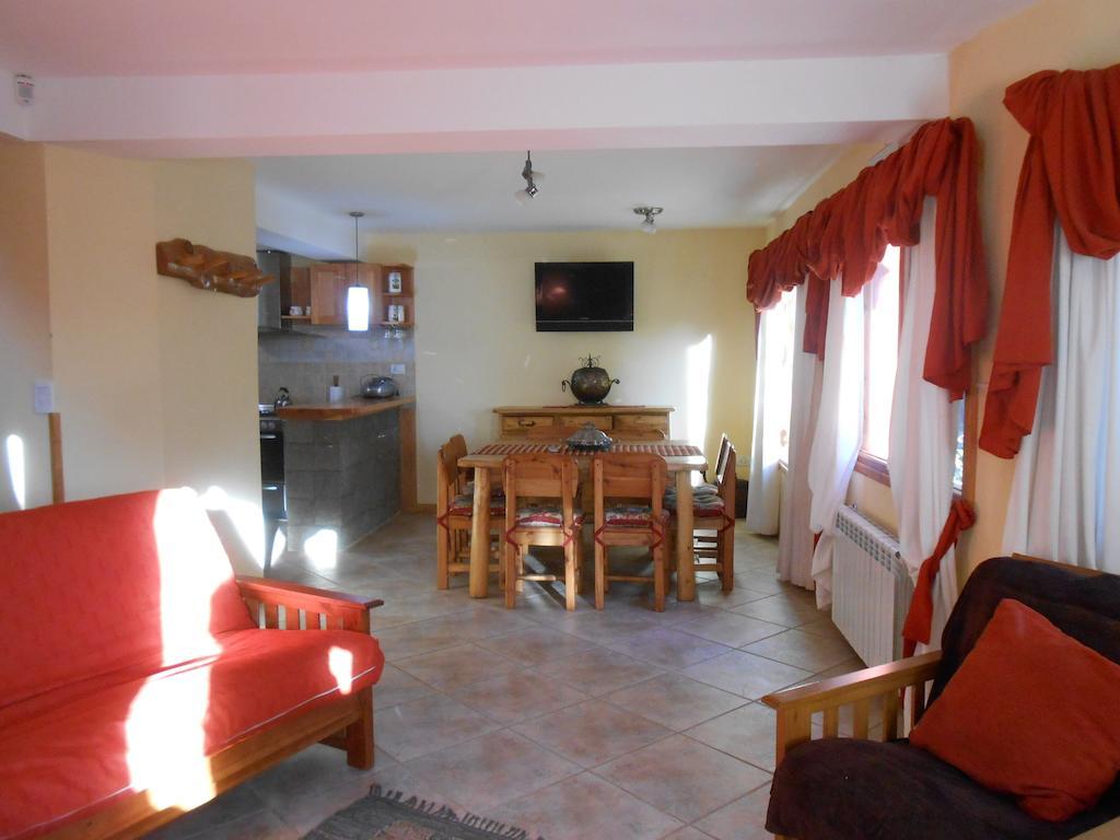 Bungalows Maniu سان كارلوس دي باريلوتشي المظهر الخارجي الصورة